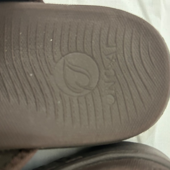 ONCAI Mens Sandals Arch Support Slides Plantar Fasciitis - Picture 2 of 11